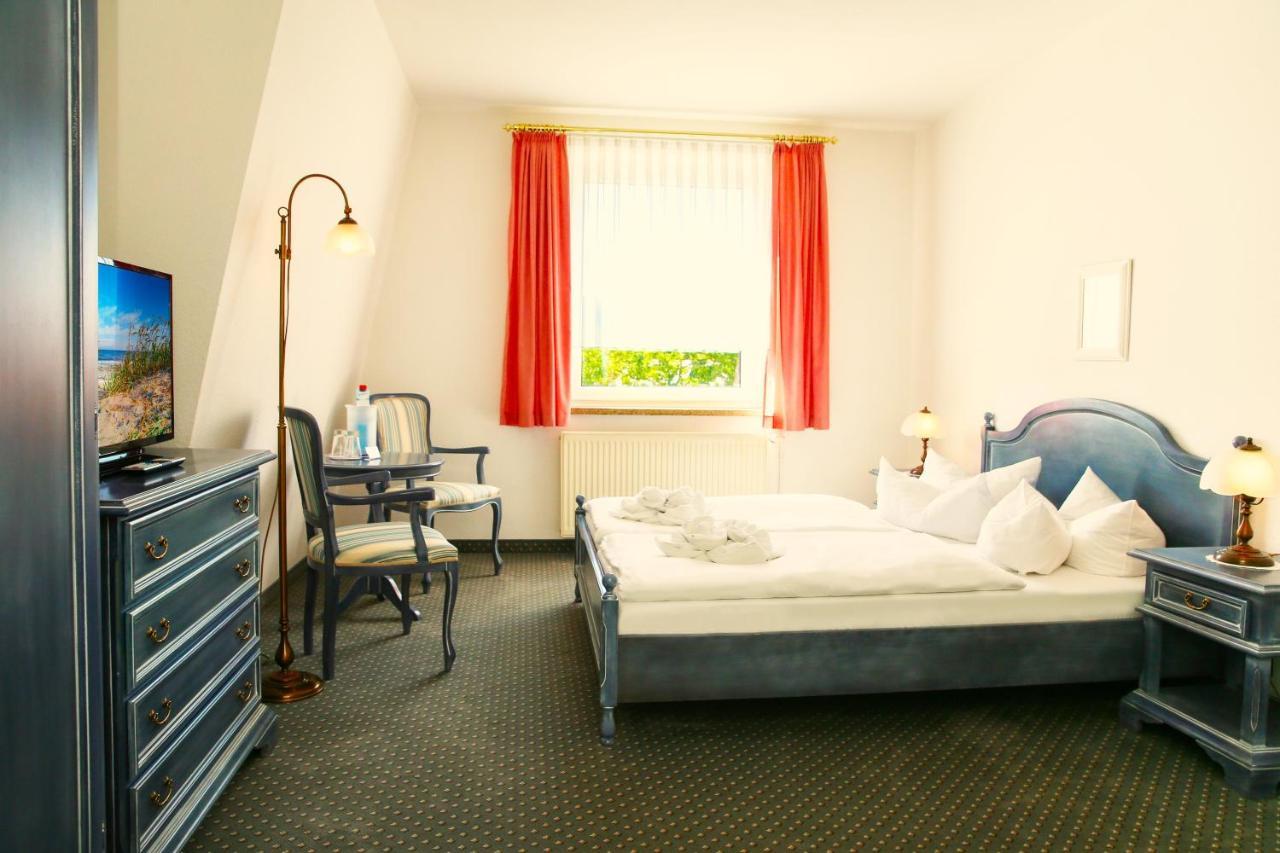 Hotel Esplanade Garni คูล็องสบอร์น ภายนอก รูปภาพ