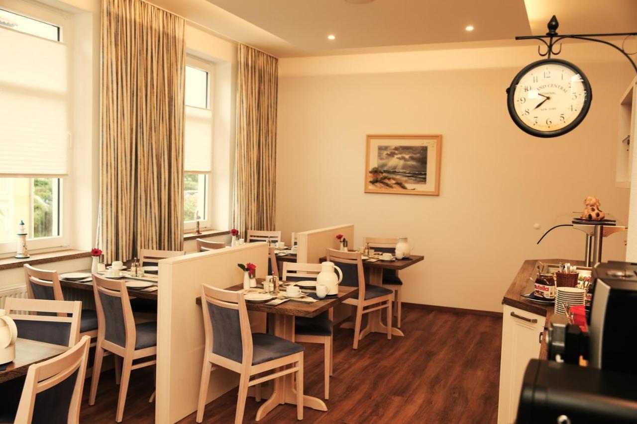 Hotel Esplanade Garni คูล็องสบอร์น ภายนอก รูปภาพ
