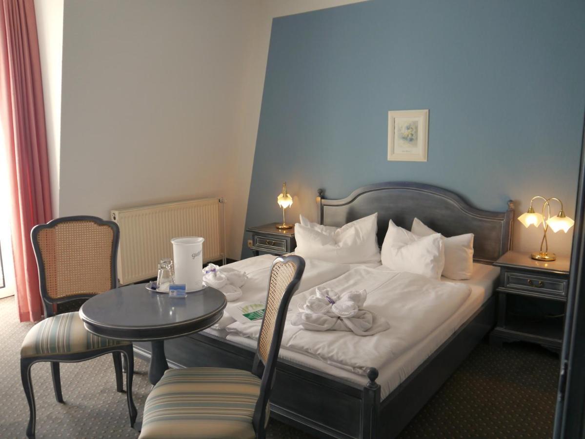 Hotel Esplanade Garni คูล็องสบอร์น ภายนอก รูปภาพ